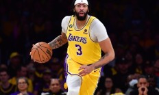 DB真人官方网站:NBA季前赛：浓眉砍35分 湖人加时逆转太阳